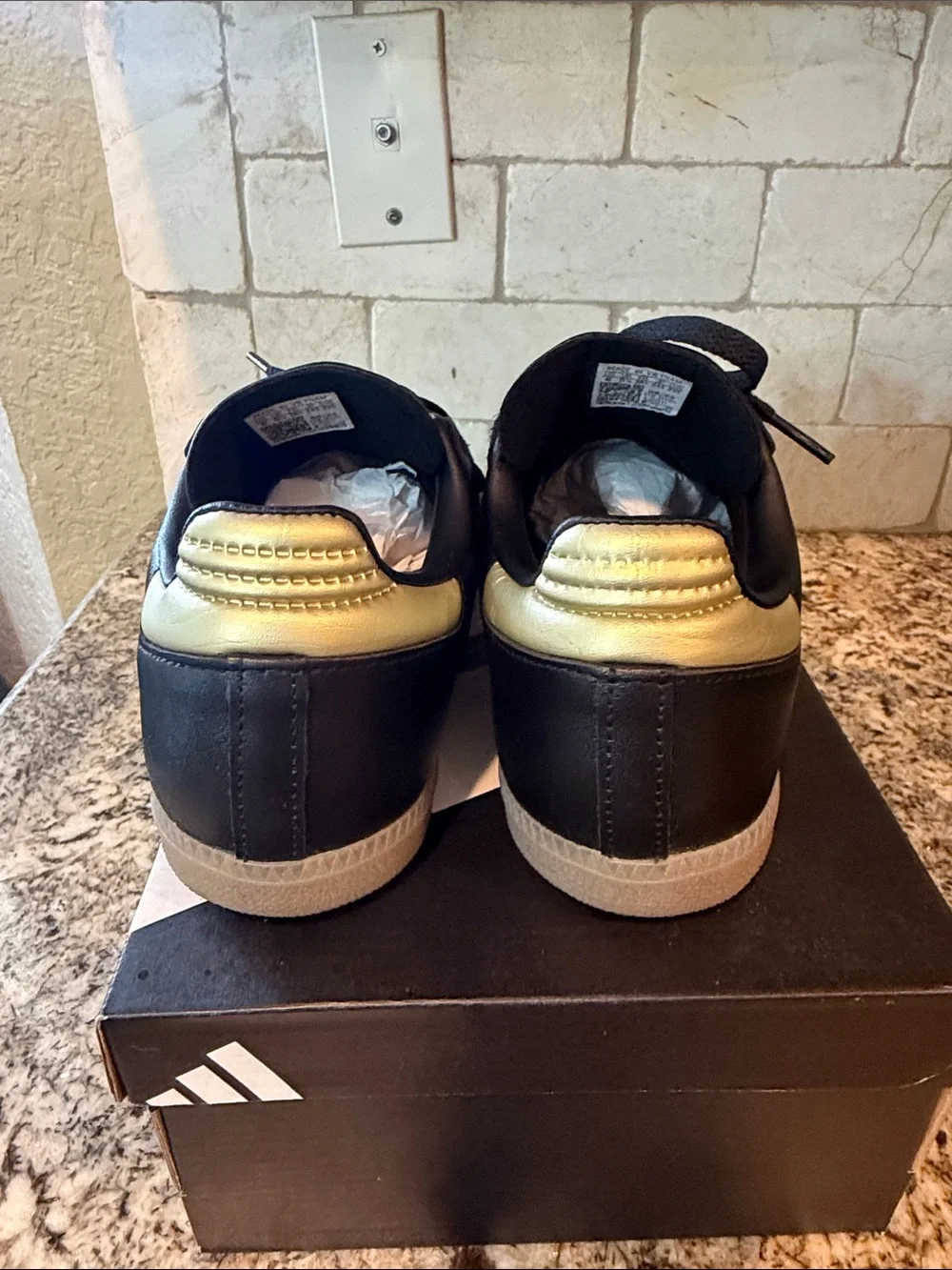 Adidas Samba Messi  Size 6 Black Gold Shoes Sneaker 6US Big Kids Soccer JR6349